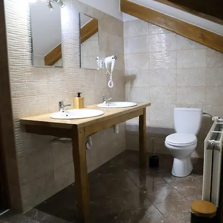 Apartament Sowi Gosciniec Wellness & Breakfast *