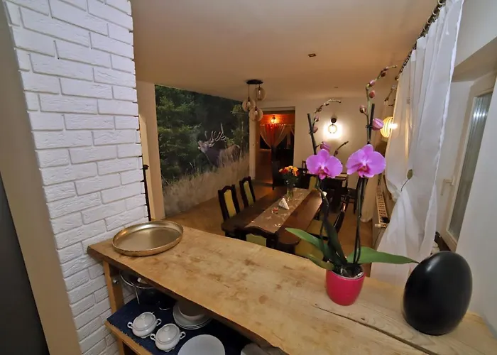 Sowi Gosciniec Wellness & Breakfast Apartman *